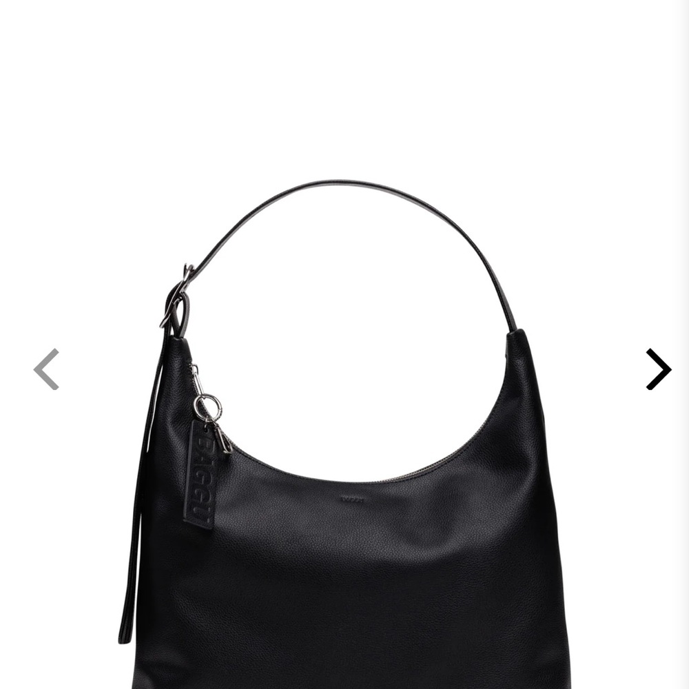 NWT BAGGU Black Recycled Leather Shoulder Bag - Medium